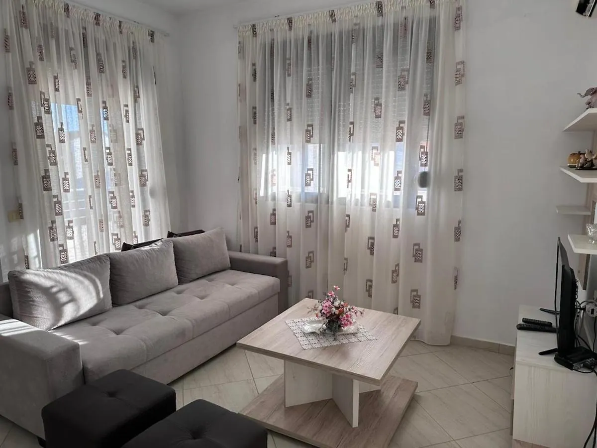 Payo Apartments Sarande 0*,
